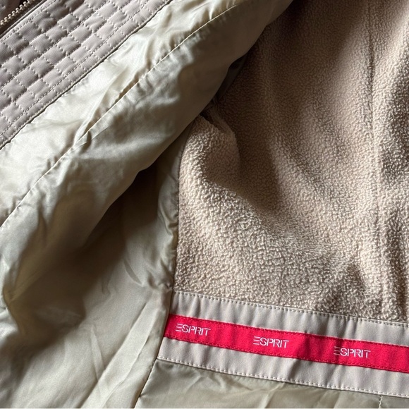 Esprit Women’s Quilted Hooded Coat Beige Long Jacket Size L Warm Outerwear - Picture 15 of 16